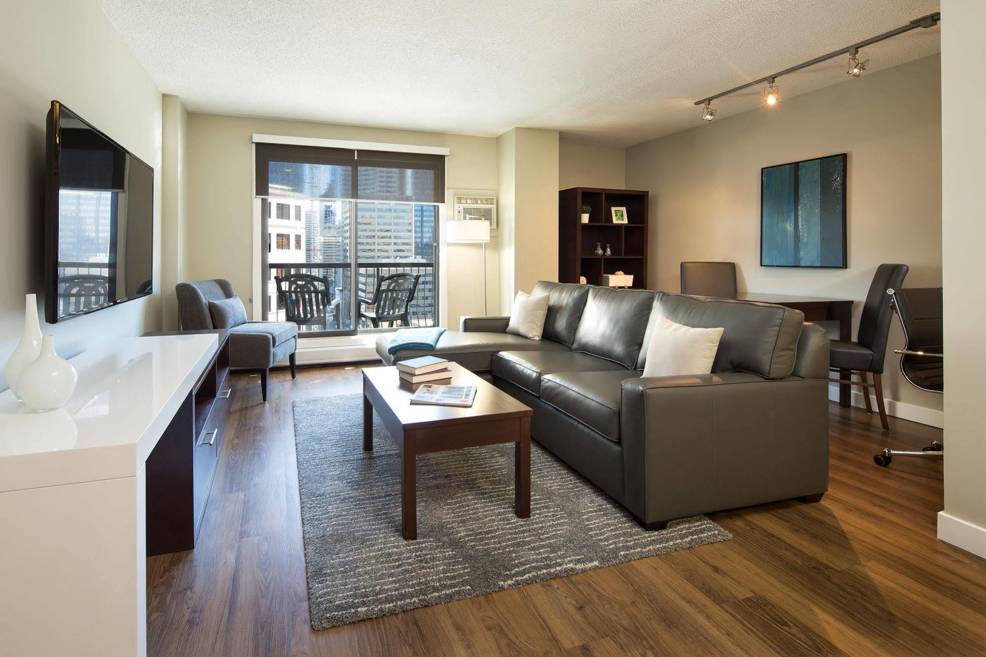 Execsuite Inc. Calgary Zewnętrze zdjęcie